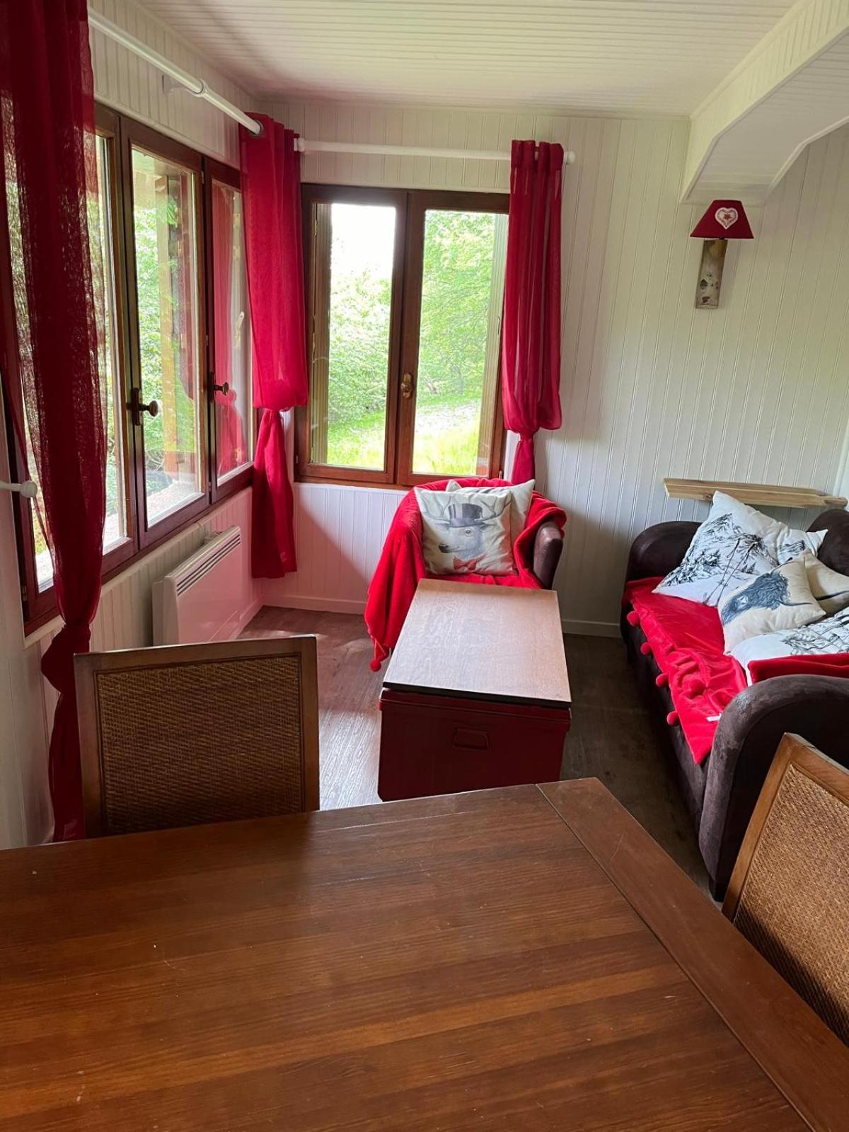 Au Pla D'adet Chalet